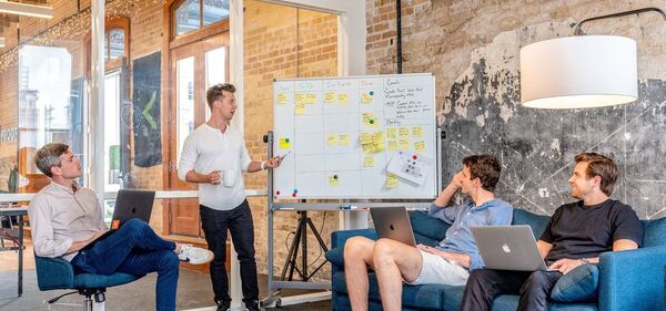 Baisse Les Watts - Aides entreprises - Optez pour la sobriété énergétique en entreprise.